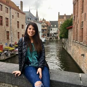 Meet your Posher, Deborah